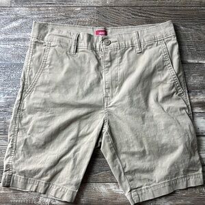 Levi's Tan Cargo Shorts for Men